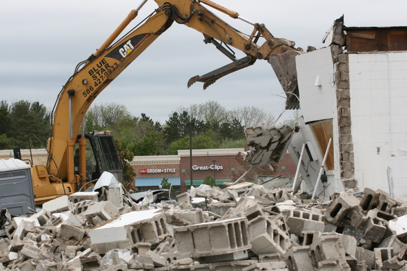 Demolition_at_ LaFontaine_Chevy.JPG